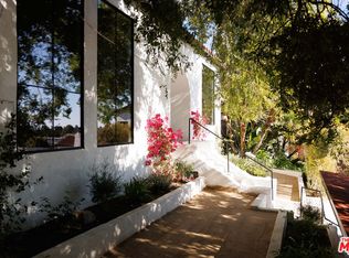 4300 Ambrose Ave, Los Angeles, CA 90027