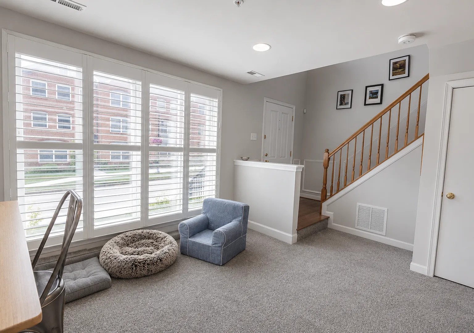 Charming 3BD/4.5BA Townhome with Attached Garage in Woodberry, MD! — Photo 4