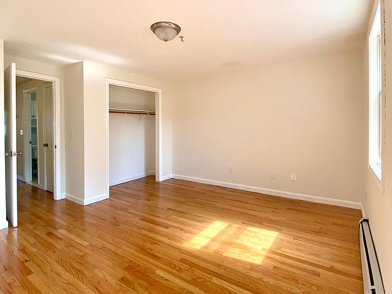 120 Portland St #2 — Photo 8