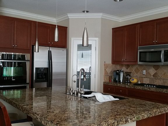2nd image of 117 Marguerite Ln