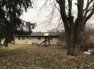 415 Sussex Dr, Cranberry Township, PA 16066