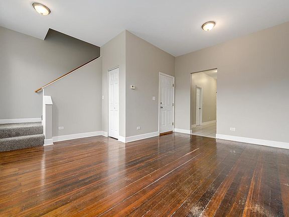 3rd image of 1847 W Armitage Ave APT 2F