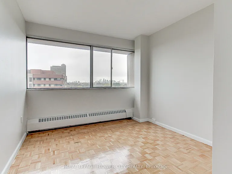 10 Sunny Glen Cres #909 — Photo 29