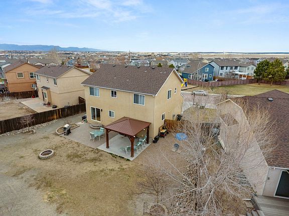 3rd image of 2452 Pinyon Jay Dr