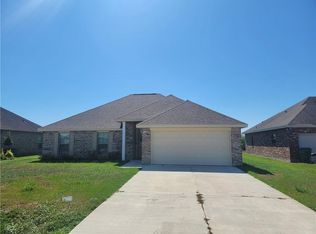 108 Therease St, Vacherie, LA 70090