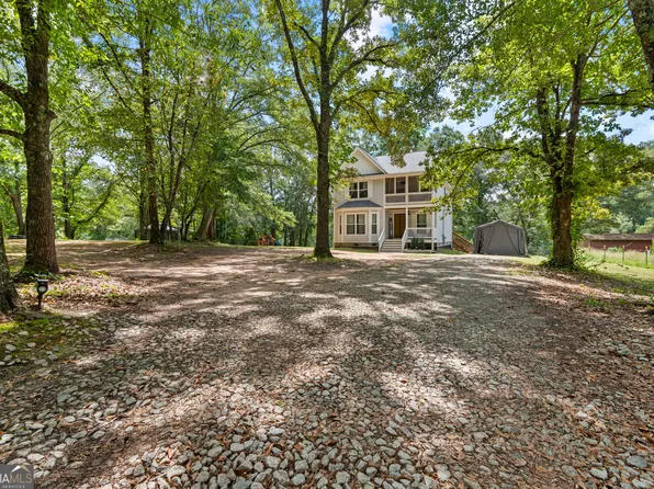 303 Gamble Dr, Carrollton, GA 30116