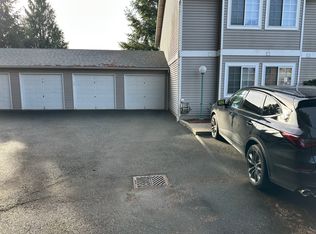 870 Wesley St APT 101, Arlington, WA 98223