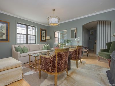 824 Bronx River Road #4B, Bronxville, NY, 10708