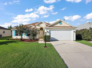 1904 Augustine Dr, The Villages, FL 32159