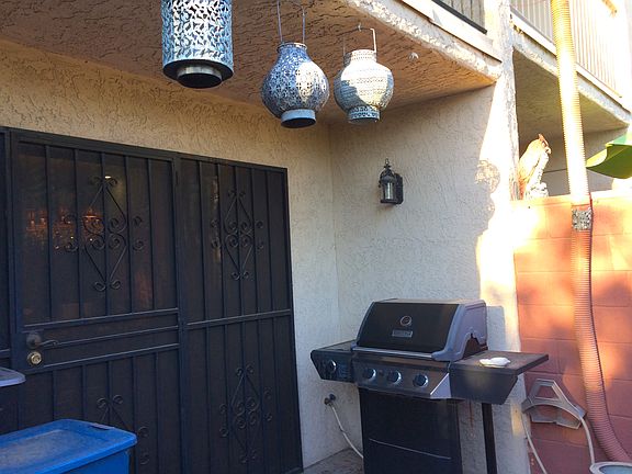 4th image of 633 W Calle De Las Lomitas
