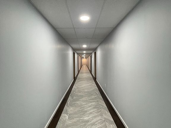 2nd image of 88 Hickory St W #303