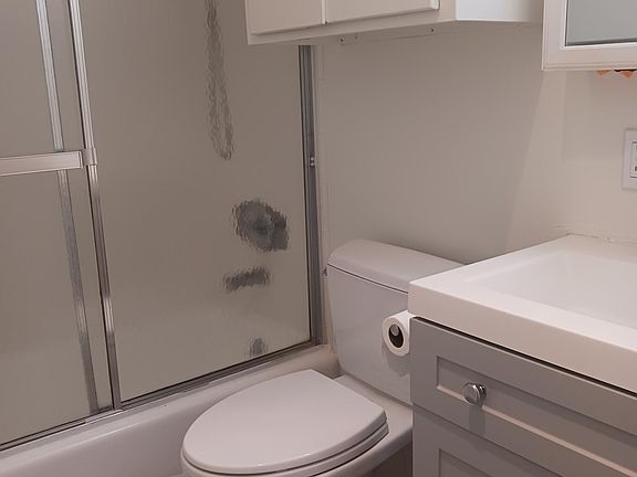 5th image of 551 Avenue A #K