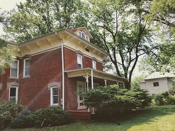 5th image of 605 N 3rd St