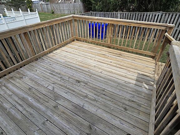 3rd image of 10520 Catalina Pl