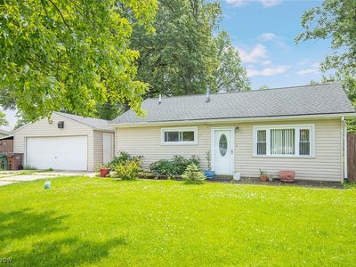 35109 Elm Rd, Grafton, OH, 44044