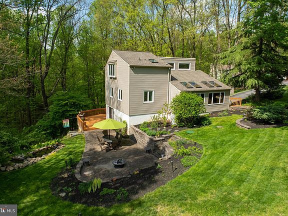 5th image of 644 Pancoast Ln