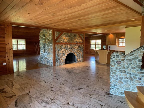 3rd image of 22650 Cedar Logs Dr