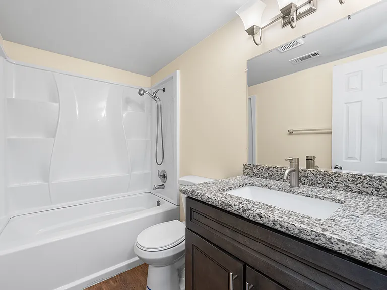 1648 Cactus Dr #D — Photo 17