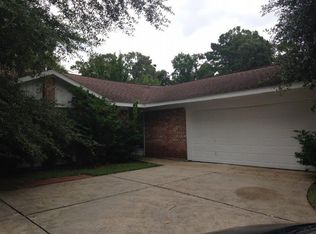 2211 Rambling Brook Dr, Spring, TX 77373