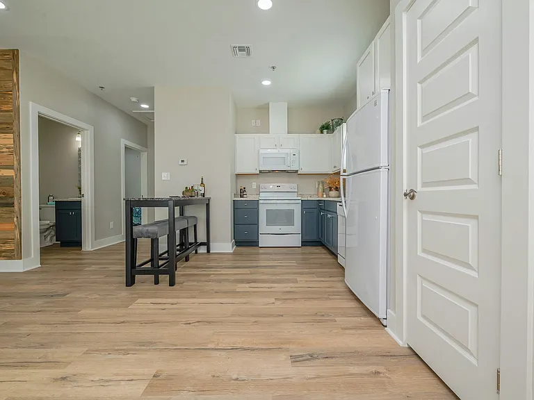 109 Mirage Ln — Photo 9