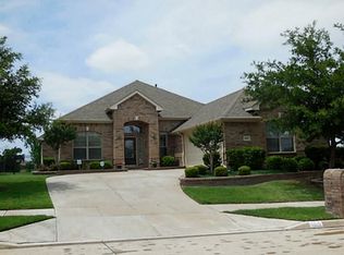 6515 Crestmoor Ln, Sachse, TX 75048