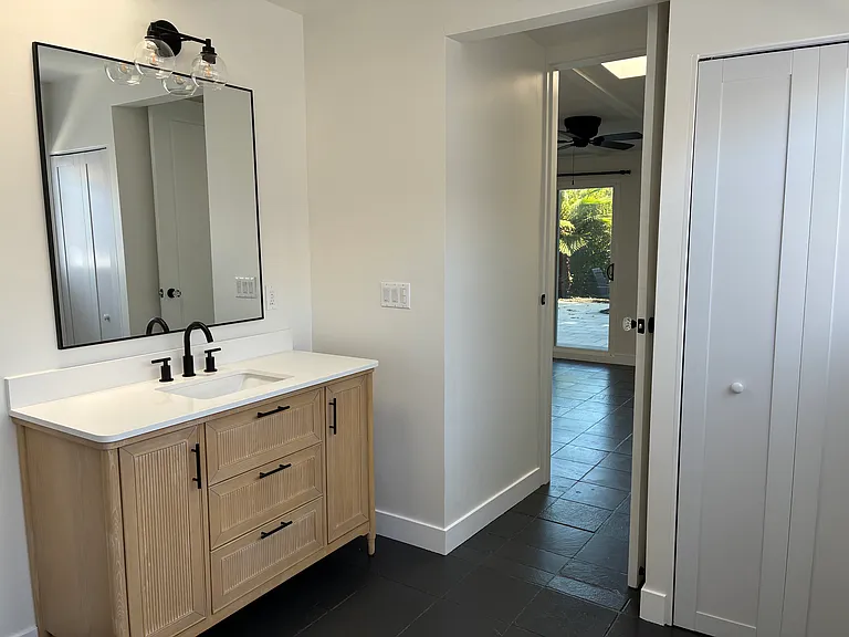 17700 Rhoda St — Photo 21