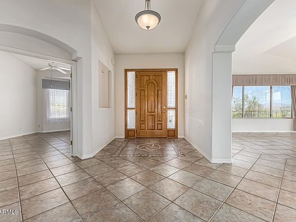 5th image of 11203 N PHEASANT Plaza
