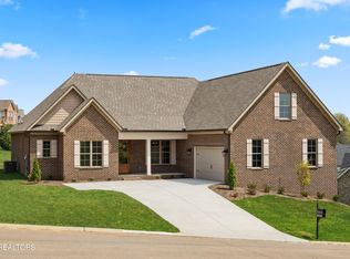 3746 Holly Berry Dr, Knoxville, TN 37938