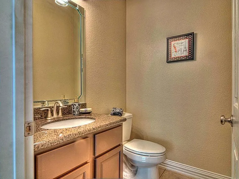 3505 Jackson St — Photo 13