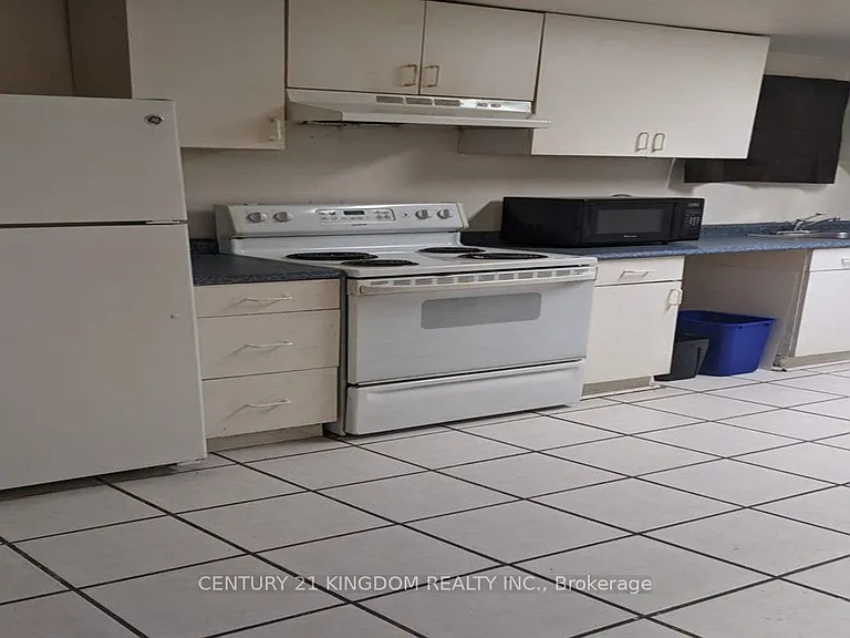 10 Shoreview Dr #BASEMENT — Photo 6