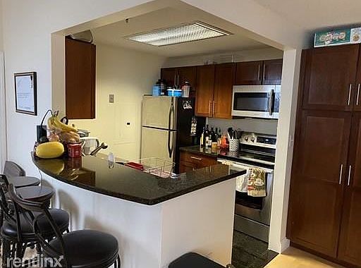 169 Monsignor O'Brien Hwy #305 Cambridge - East Cambridge Sh