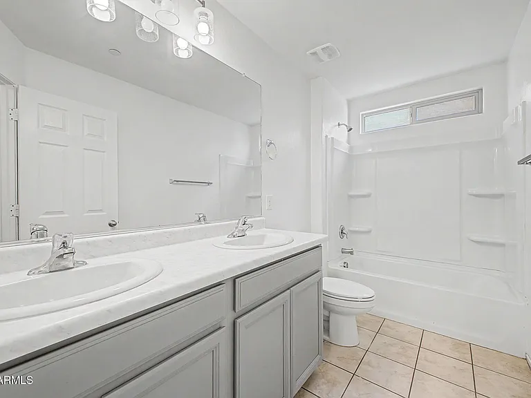 2394 N 212th Dr — Photo 31