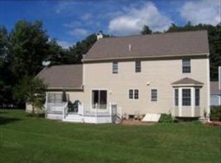 2 Lantern Ln, Maynard, MA 01754