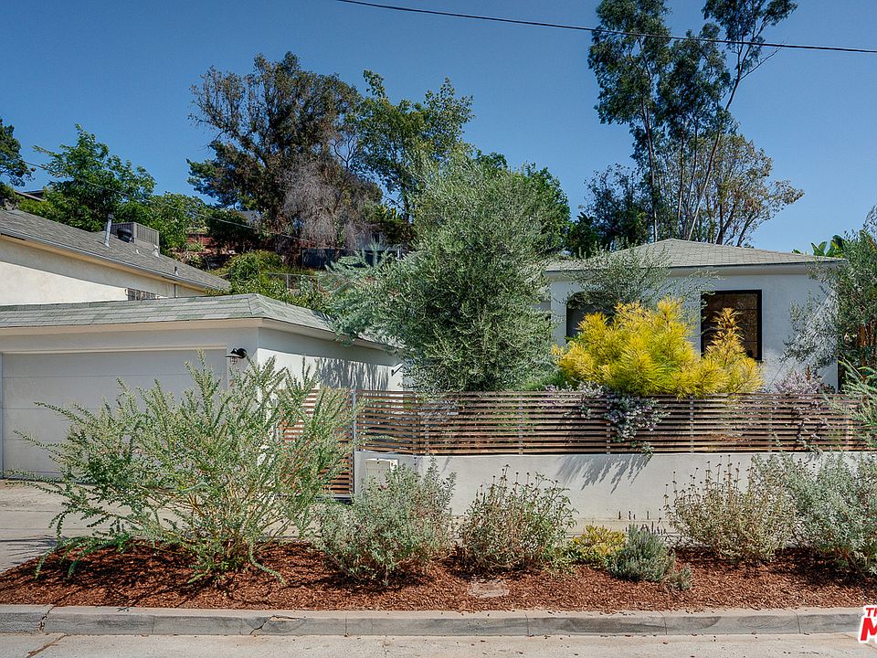 1st image of 2118 Echo Park Ave