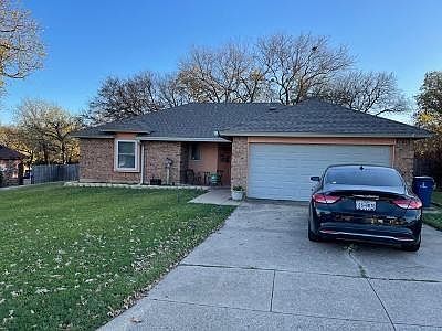 1st image of 100 Hilltop Dr
