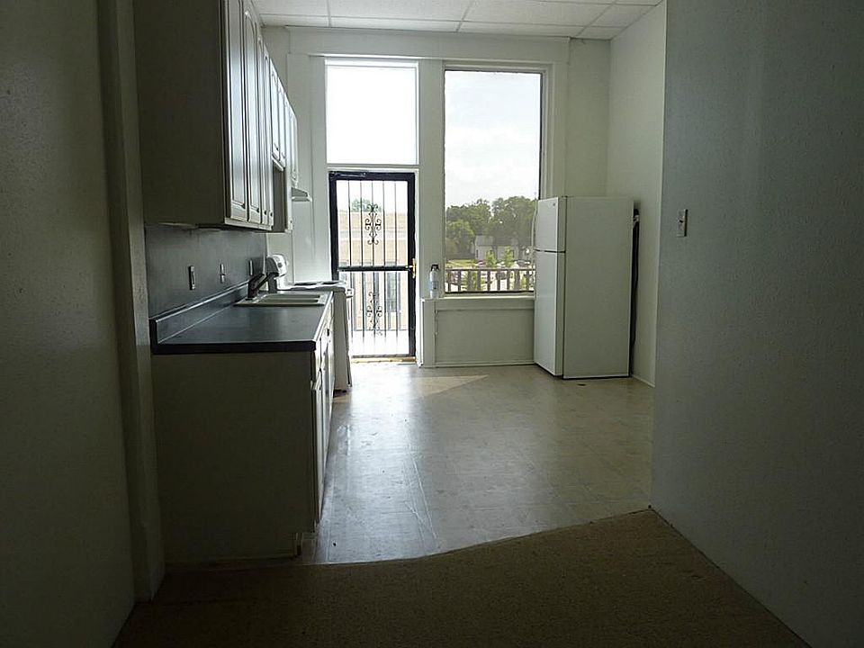 1st image of 116 Farquhar St
