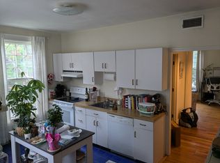130 Harvard St #9-1, Brookline, MA 02446