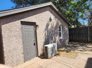 2006 29th St, Lubbock, TX 79411