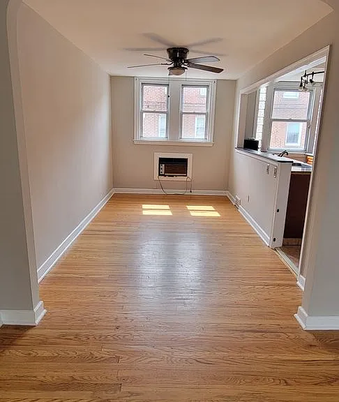 4424 Marple St — Photo 3