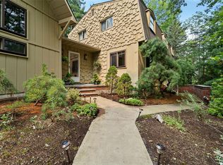 2073 Cheshire Rd, Binghamton, NY 13903