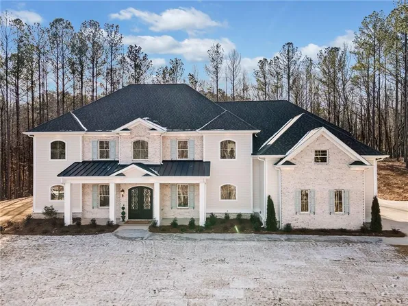 527 Huntington Dr, Ball Ground, GA 30107