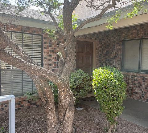 3rd image of 7045 Orizaba Ave APT A