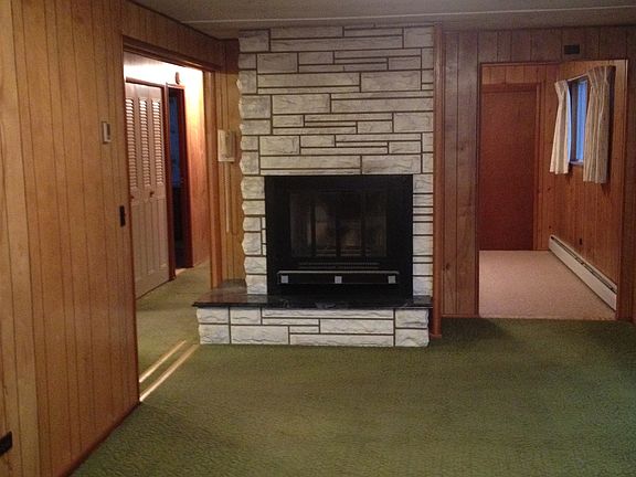 2nd image of 1130 32nd St