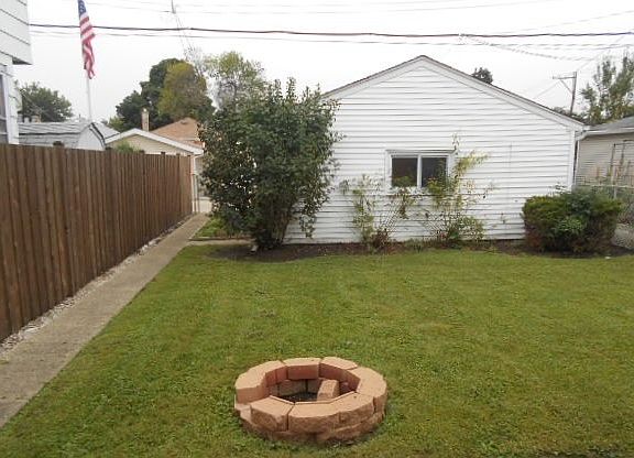 2nd image of 3544 N Ozanam Ave