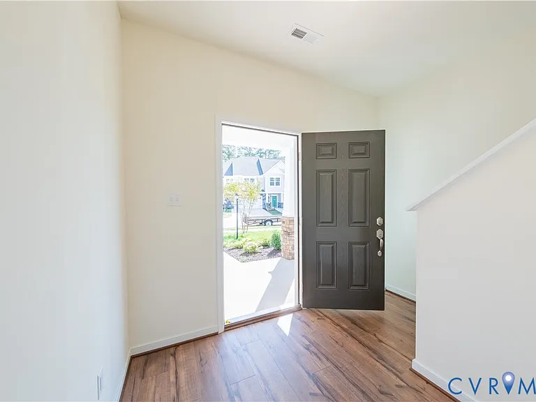 18372 Palisades Ct — Photo 7