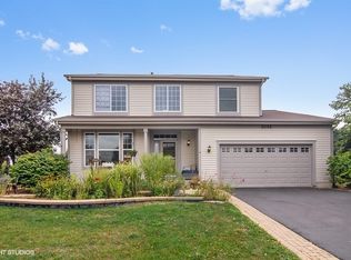 2052 Raintree Rd, Yorkville, IL 60560