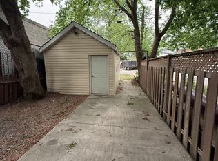 6 Ray Ave, Toronto, ON M6M2A8