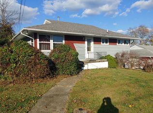 146 Jefferson Park Dr, Huntington, WV 25705