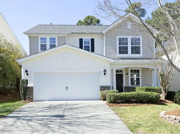 507 Emerald Downs Rd, Cary, NC 27519