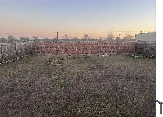 1701 River Crossing Dr — Photo 16